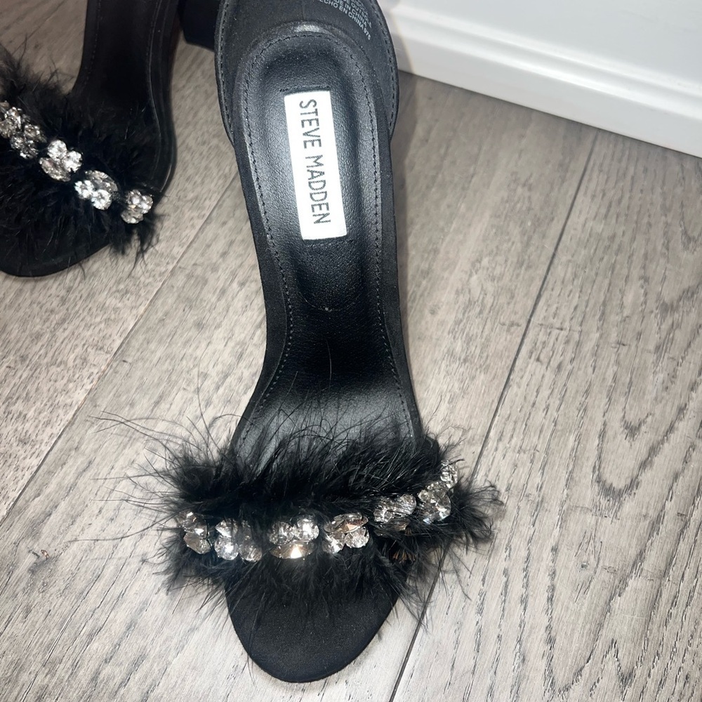 Steve Madden Black Heels with Crystal Accents - Picture 4 of 8